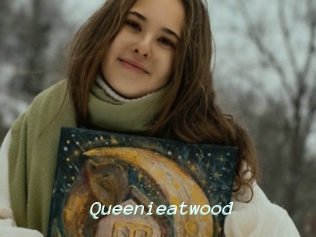 Queenieatwood