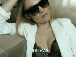 Ria_Ria