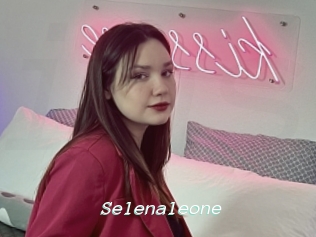 Selenaleone
