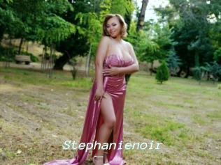 Stephanienoir