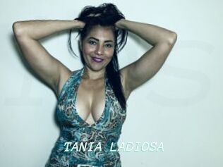 TANIA_LADIOSA