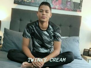 TWINKY_CREAM