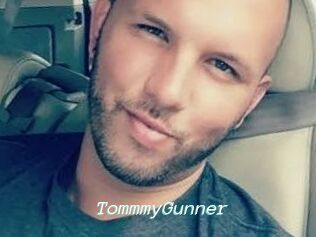 TommmyGunner