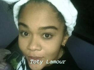 Toty_Lamour