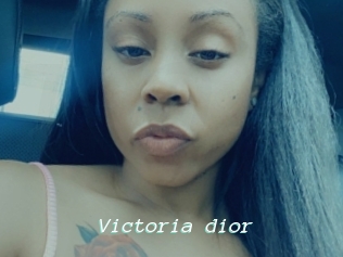 Victoria_dior